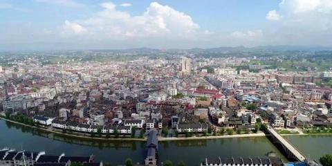 湖南邵陽(yáng)洞口縣最大的鎮(zhèn),和武岡市相鄰,是全國(guó)重點(diǎn)鎮(zhèn)