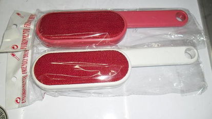 探索義烏國(guó)際商貿(mào)城四區(qū) 陳仁蓬日用品與多功能靜電刷的貿(mào)易新機(jī)遇