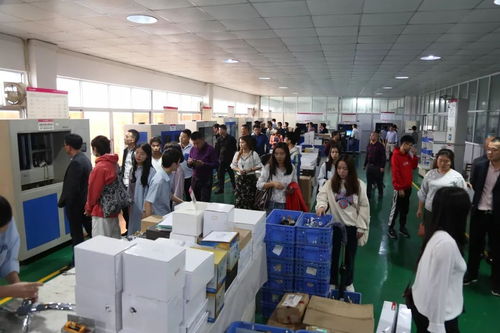 開平衛博城觀展貿易對接活動圓滿舉行，佛山衛浴協會組織企業深度參觀華藝衛浴工廠